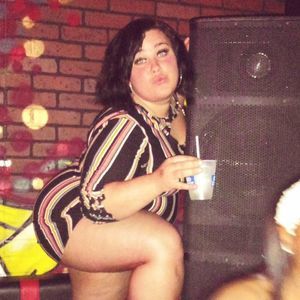 Meet your Posher, April